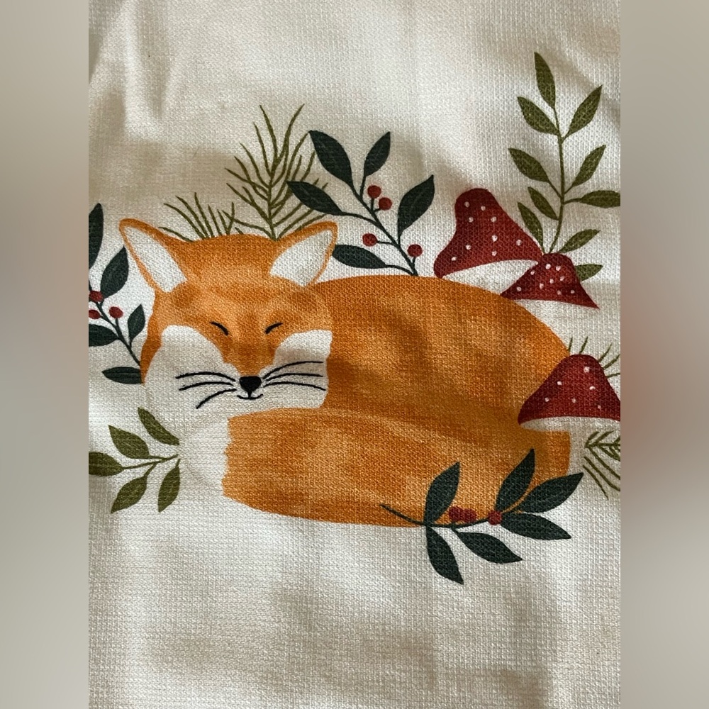 Fox Print Kitchen Towel Set, NWT 🦊🍄 - Picture 2 of 3